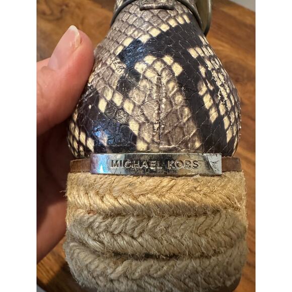 Michael Kors Darby Espadrille Sandals – Snake Print Leather | Women’s Size 9 - Picture 11 of 11